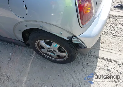 2010 Mini Cooper из США, поврежденный, VIN WMWMF3C52ATZ21447